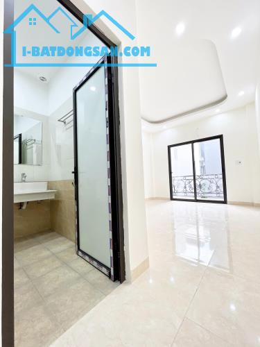 CẦN BÁN NHÀ 4 TẦNG DT:32M2 VỊ TRÍ ĐẸP.NGÕ RỘNG,THÔNG THOÁNG.Ô TÔ ĐỖ CỬA.GIÁ CHỈ 1,9TỶ - 1