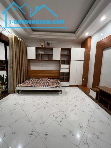 Bán nhà đẹp ở ngay Bạch Mai 53m, 3 tầng, sau nhà mặt phố, full nội thất xịn, 7PN cho thuê - 2