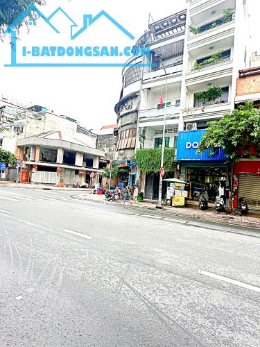 Cho thuê nhà 591 Nguyễn Trãi, Phường 7, Quận 5. Trệt, 2 lầu(4x24) 300m2 chỉ 32tr - 2