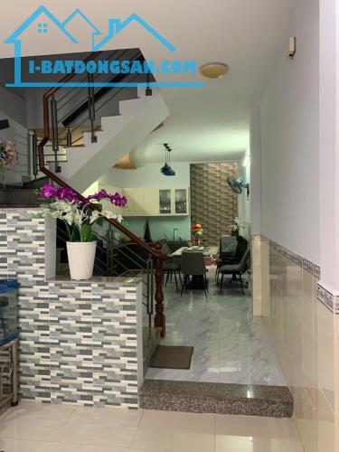 Bán Nhà Mặt Tiền 1 Trệt 1 Lầu Đường Số 11 Bình Tân - 4 x 19m - 6 Tỷ - 1