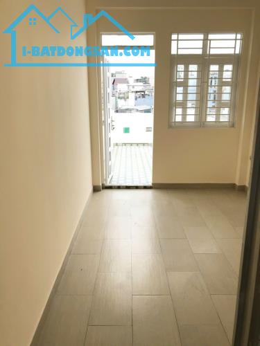 KHÔNG NÊN BỎ QUA NHÀ NÀY - HẺM THÔNG - 50M2 - 4 TẦNG 6PN - NHỈNH 5 TỶ. - 2