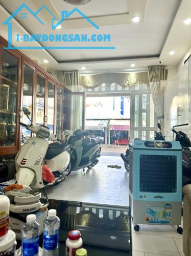 HẺM NHỰA Ô TÔ, ĐƯỜNG SỐ TÊN LỬA, BÌNH TRỊ ĐÔNG B, BÌNH TÂN, 4 TẦNG, 90M2, 12.8TỶ - 4