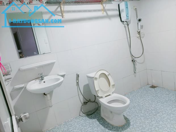 Cần bán chung cư Tân Hương Tower 72m 2PN 2WC giá 1,9 tỷ - 2