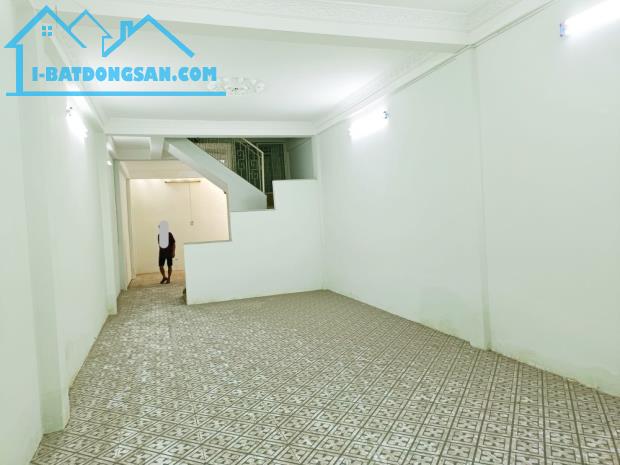 Gấp bán nhà Mặt tiền Phan Huy Ích, Gò Vấp, giá 24 tỷ, dt nền 255m2 ngang 7m. - 5