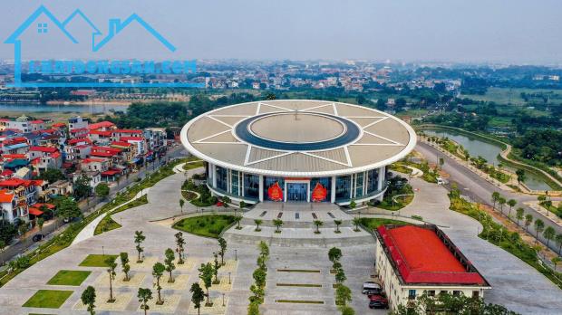 CAO LỖ - UY NỖ - ĐÔNG ANH- Ô TÔ QUA ĐẤT- NGAY TRONG TRUNG TÂM HUYỆN-DT:80,3M - GIÁ: 4.2 TỶ - 3