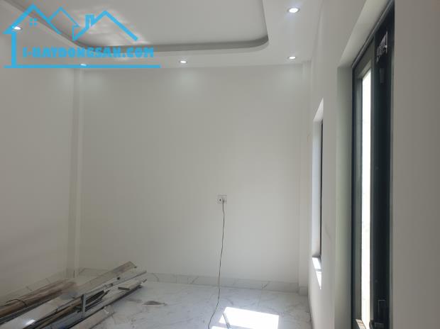 BÁN NHÀ ĐẸP 1.27 TỶ 2 TẦNG 44M2 ( ĐÔNG BẮC ) NGÕ PHÙ LONG - 2