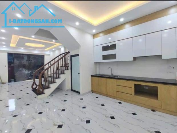 Bán Nhà Đan Hội Tân Lập Đan Phượng 37m²*4Tầng. Dân Xây Độc Lập Ngõ thông đường 2,5m - 2