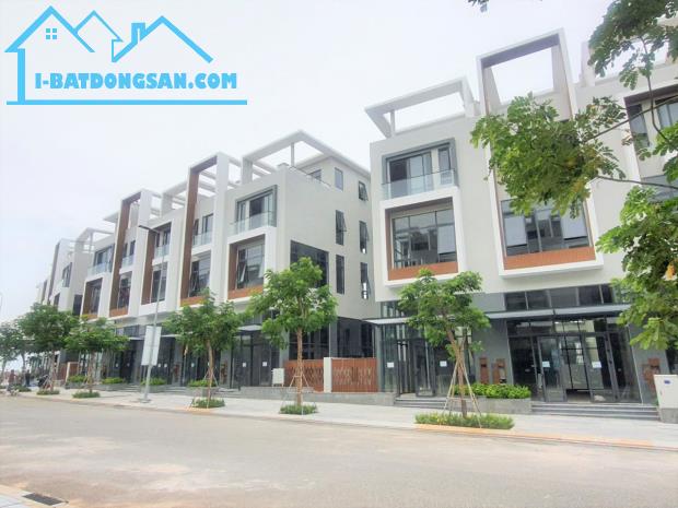 Nhà phố thương mại uni complex 3 lầu 5.17 tỷ shophouse 2mt - 3