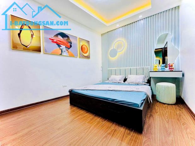 Bán nhà phố Minh Khai, Hoàng Mai 44m, 4 tầng. Giá: 8.85 tỷ - 1
