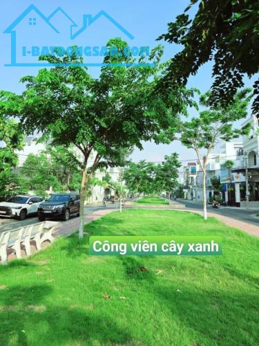 BÁN NỀN - MẶT TIỀN - GIÁ RẺ - ĐỐI DIỆN ĐƯỜNG CÔNG VIÊN - khu TĐC HƯNG PHÚ 1 - 2