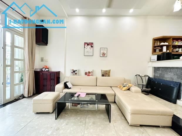 Gấp bán nhà Bình Thạnh, chỉ 20.6 tỷ, 5 tầng Thang máy đất 200m2, khu Bình Lợi. - 5