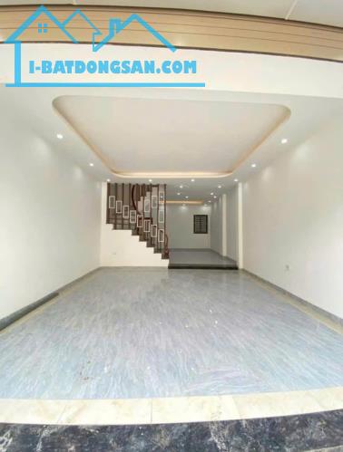 Mở Bán 4 căn ngay Trục Chính Đại Thành – 41m2 – 3,5 tầng , 10p ra ĐH Penlika , BV NHi TW2 - 2