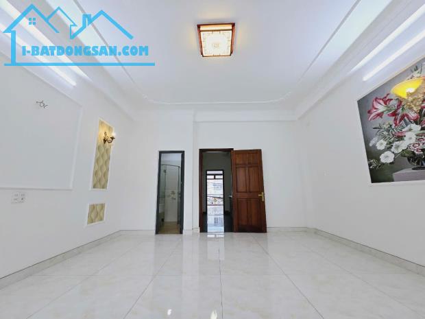 Bán nhà Mặt Tiền đường số 6 - 118m2 ( 5 x 23.6 ) 4 Tầng 6PN - Nhà mới Ở và Kinh Doanh - 2