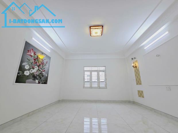 Bán nhà Mặt Tiền đường số 6 - 118m2 ( 5 x 23.6 ) 4 Tầng 6PN - Nhà mới Ở và Kinh Doanh