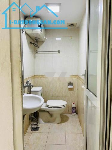 Cho thuê Ở HỘ GĐ, VP, KD ONL nhà ngõ ô tô Nguyễn Xiển, 35m2 -3 tầng-3PN-2WC - Giá 11 triệu - 4