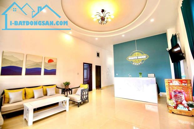 Cho thuê villa đường Trịnh Hoài Đức - Sẵn sàng kinh doanh ngay