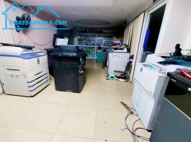 Bán nhà lô góc mặt ngõ Kinh Doanh Hào Nam Đống Đa 73 m2 x 4 T Từ T2 - T4 90 m2 giá 21,5 tỷ