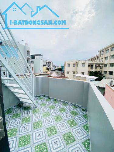 NHÀ MỚI XÂY GẦN CẦU NGUYỄN TRI PHƯƠNG Q8 GIÁ 5.57 TỶ - 1