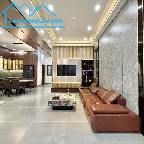 Bán nhà Villa Luxury 2 tầng mới Full nội thất cao cấp, Kiệt ôtô 74 Lê Ngô Cát, TP Huế - 2