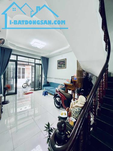 CHủ giảm 100triệu  👉 3 tỷ550triệu - 50m2👈  .Nhà mới,hiện đại - SÁT METRO - Q12.  .Khu sầ - 2