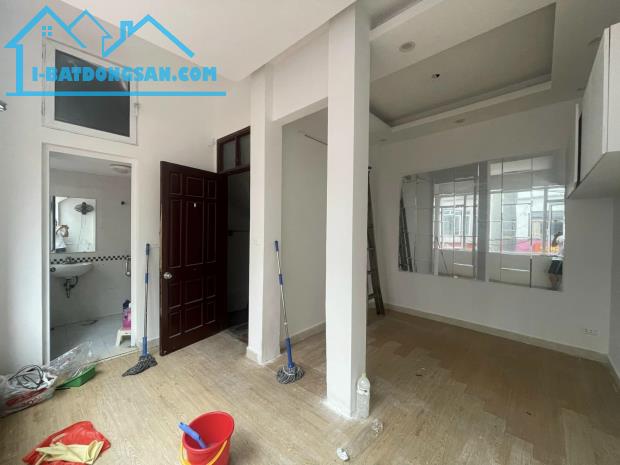 Bán nhà kinh doanh Mặt phố Tam Khương, 26m2 5T 5.5M MT giá chào 10.8 tỷ kinh doanh sầm uất - 2