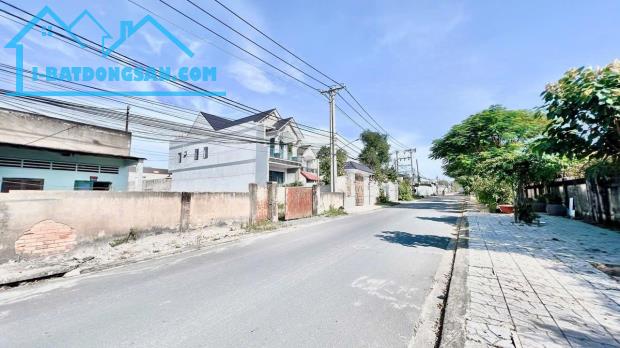 Hàng siêu ngộp..Bán 1706m có sẵn 5 căn nhà thô. Giá 16 tỷ. P. Tân Biên,gần Hà Phát - 2
