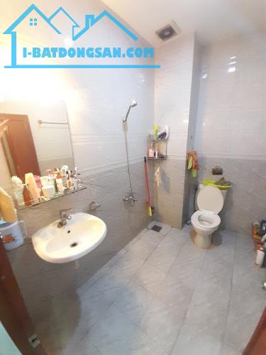 🚘🏠💥 Ngộp quá, Giảm sâu, Mặt tiền ĐS 4, BÌNH TÂN, 64m2, 4 tầng, ô tô vào nhà, nhỉnh 5t,