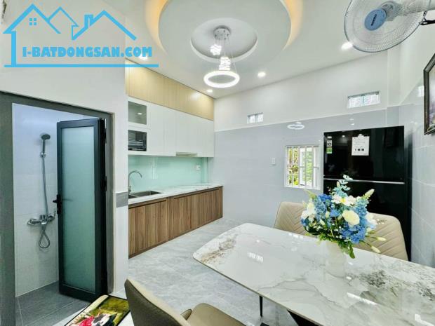 Cần tiền bán gấp căn nhà Đường Đoàn Thị Điểm, Quận Phú Nhuận. Giá 2tỷ500, hẻm ô tô - 2