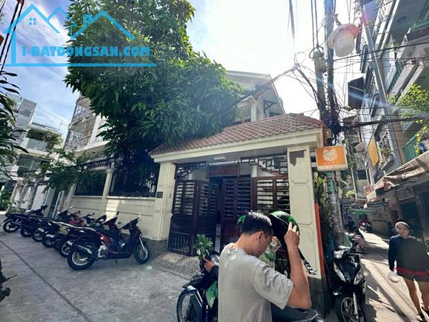 Bán Biệt Thự Góc 2 Mặt Hẻm Siêu Hiếm DT 11.5x15 Đường Thành Thái Quận 10 - 1