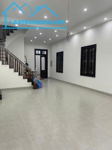 Cho Thuê nhà mặt phố bồ Đề, Long Biên, 102m² x 3 tầng. Lô góc, vỉa hè. Oto tránh dừng đỗ. - 5