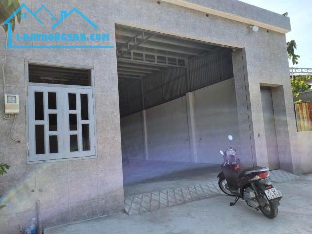 Chính chủ cần Cho thuê nhà kho 8x20 (160m2) tại DN4 Tân Hưng Thuận. Q12 - 4