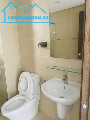 Hot căn hộ 2PN 85m2 giá thuê 9tr/th có 2 máy lạnh và máy nước nóng chung cư opal boulevard - 1