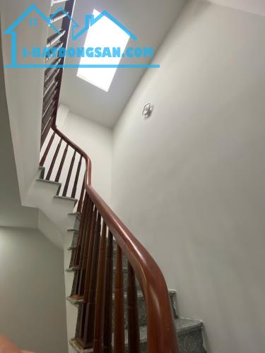 BÁN NHÀ LIÊN NINH THỌ AM NGÕ 14 35M2 5 TẦNG MẶT TIỀN 4M HẬU 5M - 2