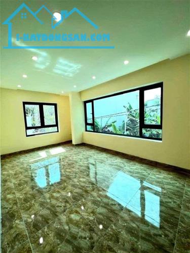 Vip nhất Ngọc Thụy.ngõ thông ô tô,tây thuê dòng tiền,80m2, 5 Tầng,gara ô tô.Nhỉnh 16 tỷ - 2