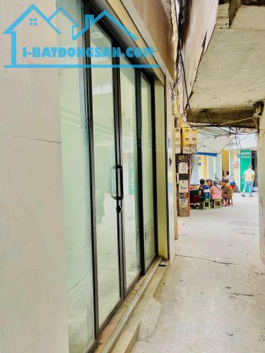 Bán Nhà Ngõ Đình Đông 29M x 5T Chỉ 6,15 Tỷ. Lô góc, full nội thất, vị trí đẹp