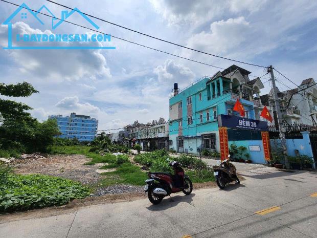 BÁN 2 MIẾNG ĐẤT 2.734m² LÔ GÓC 2MT MẶT TIỀN THẠNH LỘC 37 - VIEW KÊNH, Q12 GIÁ GIÁ MỚI 75 - 2