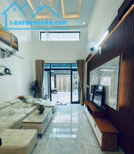 KHU PHÂN LÔ NGAY DREAMHOME-HẺM 6M-HĐ THUÊ 25TR/th. GẦN PHẠM VĂN CHIÊU, GV, 5TANG, 7.8TY