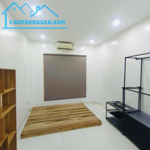 Bán Nhà Lê Quang Đạo 37m² - Giá chỉ 7.4 Tỷ - Gần Sân Mỹ Đình, Nhà Đẹp Hiếm Có - 2