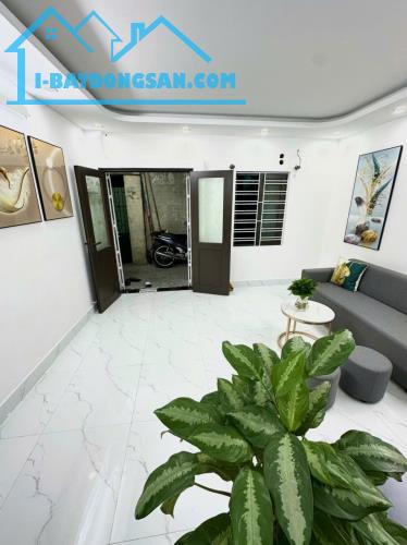 Bán nhà 2 tầng Trần Nguyên Hãn, Lê Chân.24,6m2.Ngang4,3m.Full nội thất cb.Chỉ 1,45 tỷ - 2