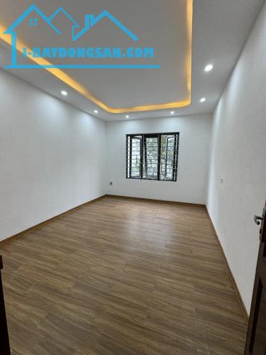 Cần Bán Gấp Căn Nhà Đang HoànThiện Ở Văn Quán,HĐ,Ô Tô Đỗ Cách 20M.Giá 7Tỷ Có TL - 1