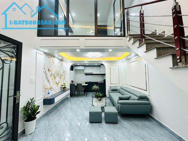Bán nhà 2 tầng sạch đẹp ngõ 67 Hoàng Quý - 5