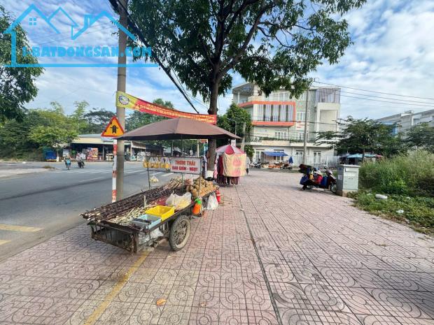 HOT!. Bán lô Mặt Tiền Đường Nguyễn Du, P.Quang Vinh, chỉ 3,8 tỷ - 1