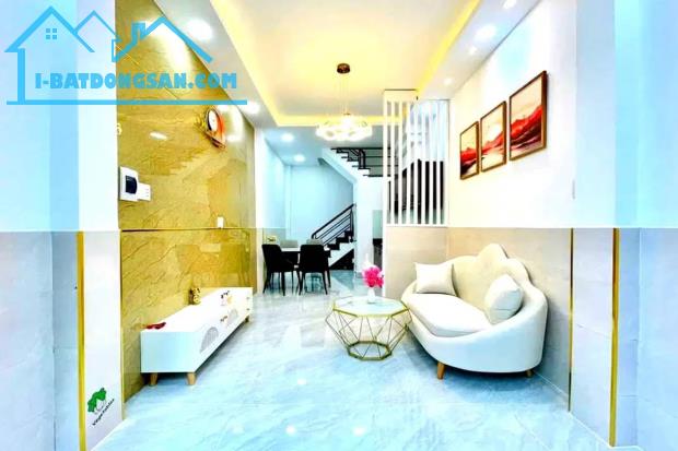 Bán nhà hẻm  Quang Trung, Gò Vấp, 3m x 8.1m, 24.3 m², nở hậu 3.05m - Giá 3.6 tỷ TL