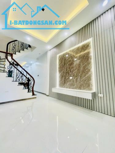 BÁN NHÀ BÙI XƯƠNG TRẠCH - 45M² - NGÕ Ô TÔ TRÁNH - GẦN HỒ - FULL NỘI THẤT - 2