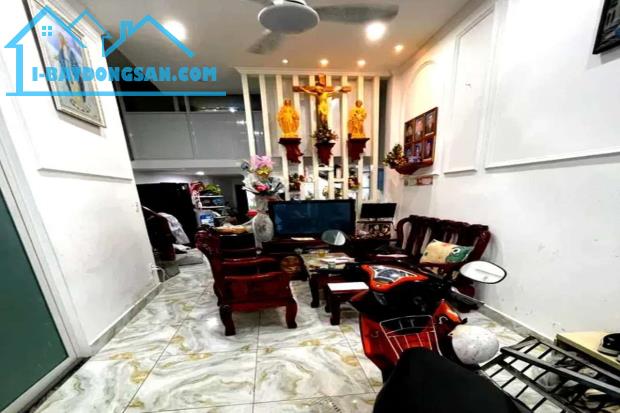 Bán nhà hẻm Phạm văn Chiêu, Gò Vấp, 8m x 11m, 61 m², nhà đẹp - Giá 3.7 tỷ TL
