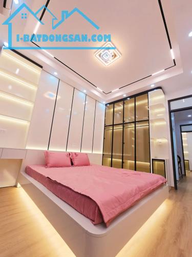 BÁN NHÀ MỚI ĐẸP KIM GIANG, Ô TÔ ĐỖ CỬA, KINH DOANH, NỘI THẤT XỊN, 44M2, 5T, GIÁ 11.5 TỶ. - 2
