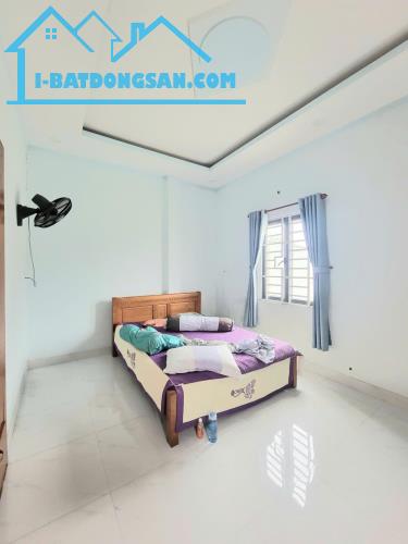 Nhà 3 Lầu LINH XUÂN,hẻm Xe Tải,DT 90M2(5*18), 4,9Tỷ,gần trường THPT Đào Sơn Tây - 2