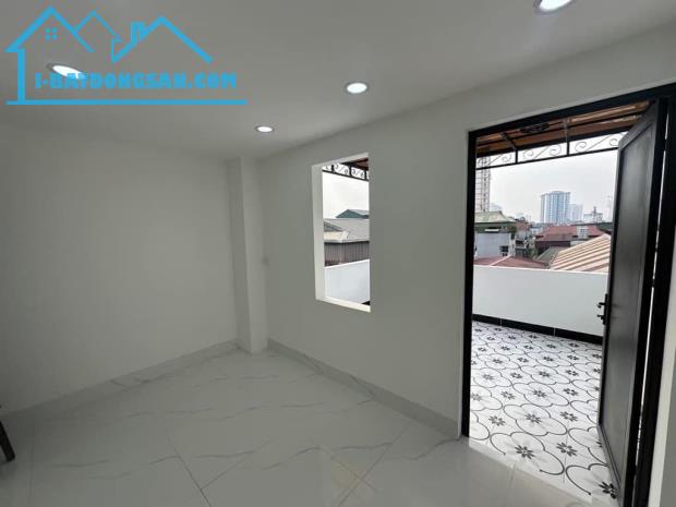 Bán nhà Phố Minh KhaI, CHỢ MƠ, LÔ GÓC, 6T THANG MÁY, FULL NỘI THẤT, Ở LUÔN 8.x TỶ.  40m2 - 4