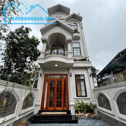 BÁN VILLA 3 TẦNG TÂN CỔ ĐIỂN TUYỆT ĐẸP MANG TÊN "Tùng Hoa Viên" Kiệt 82 QUẢNG TẾ - 1