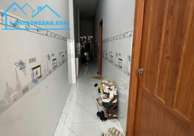 Nhà Mới 3 Tầng Gần Đầm Sen - Hẻm Xe Hơi Tránh - Thuận Tiện Kinh Doanh - 2
